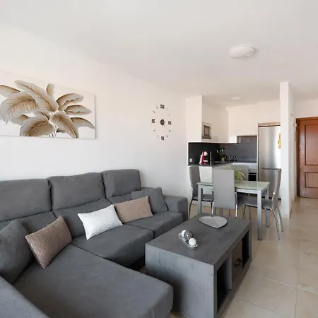 Gabriela * Candelaria